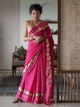 Suta - Women Pink Cotton Floral Foil Printed Saree Without Blouse