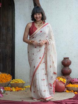 Suta - Women Off White Printed Cotton Saree Without Blouse