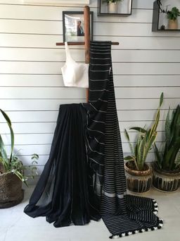 Suta - Women Black Cotton Foil Stripes Printed Saree Without Blouse