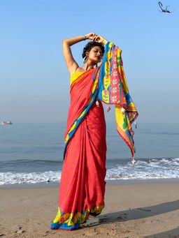 Suta - Women Red Cotton Polka Dot Hand Painted Saree Without Blouse