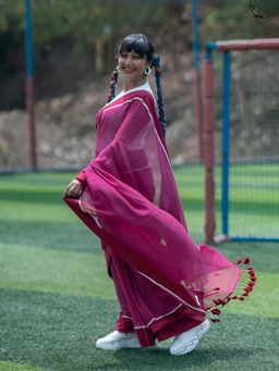 Suta - Women Purple Cotton Handloom Saree Without Blouse