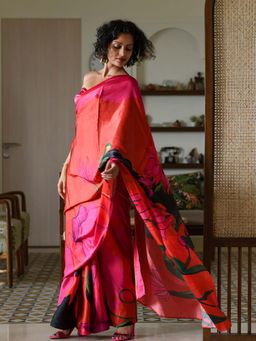 Suta - Women Red Viscose Floral Printed Saree Without Blouse