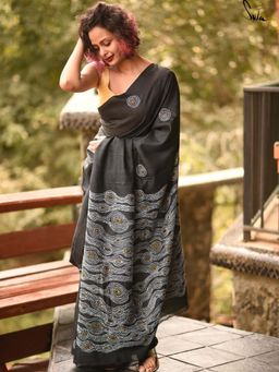 Suta - Women Black Pure Silk Embroidered Thread Work Saree Without Blouse