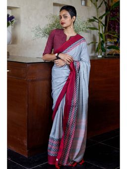 Suta - Women Grey Cotton Handloom Saree Without Blouse