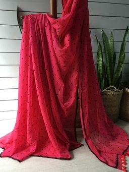 Suta - Women Pink Cotton Polka Dot Printed Saree with Unstitched Blouse
