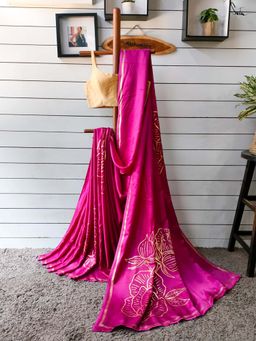 Suta - Women Rani Pink Viscose Foil Floral Printed Saree Without Blouse