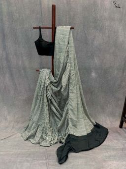 Suta - Women White and Black Cotton Stripes Printed Saree Without Blouse