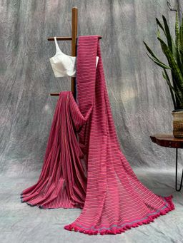 Suta - Women Wine Cotton Stripes Printed Saree Without Blouse