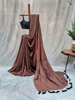 Suta - Women Brown Cotton Solid Saree Without Blouse