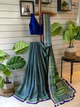 Suta - Women Teal Cotton Woven Saree Without Blouse