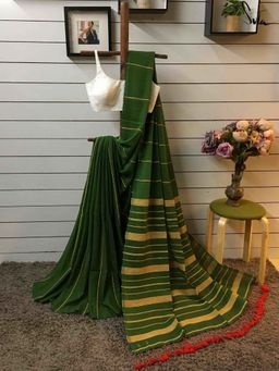 Suta - Women Green Cotton Handloom Saree Without Blouse