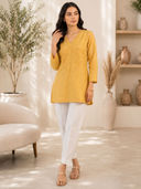 Yellow color option, Sold out, Currently selected