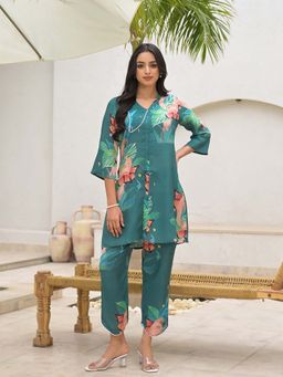 Divena - Green Floral Kurta with Pant (Set of 2)