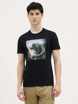 United Colors of Benetton - Men Black Cotton Blend Regular Fit T-Shirt