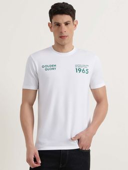 United Colors of Benetton - Men White Cotton Blend Relaxed Fit T-Shirt