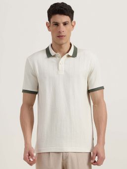 United Colors of Benetton - Men Cream Cotton Blend Relaxed Fit Polo T-Shirt