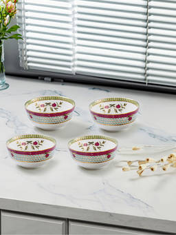 Trovea's - Pom Passion 24K Gold Plated Bowls (Pack Of 4)
