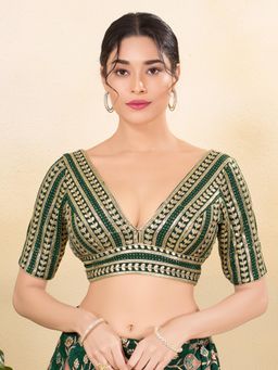 VAMAS - THE DESIGNER BLOUSES - Women Green Plunging Neck Padded Stitched Blouse