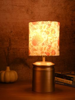 Green Girgit - Metal Golden Lamp with Multi-Color Birdy Lamp Shade