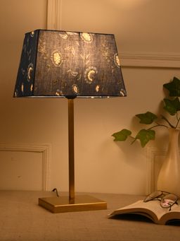 Green Girgit - Golden Polished Metal Lamp with Multi-Color Blue Flower Shade