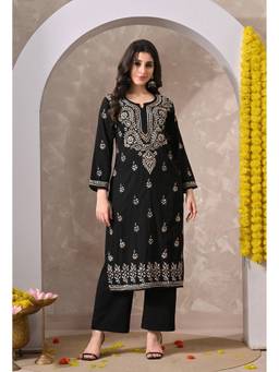 SYRISH - Noor Cotton Dual-Tone Hand Embroidered Chikankari Kurta