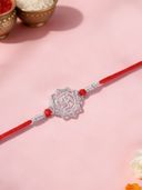 Red color option, Sold out, Currently selected