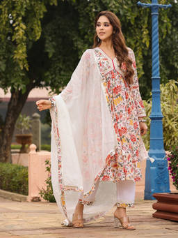 EverBloom - Nargis White Flower Alia Set With Pant And Dupatta (Set of 3)
