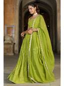 Green color option, Sold out, Currently selected