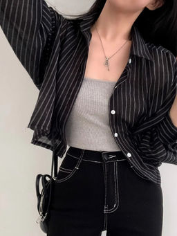 Outzidr - Black Cropped Boxy Shirt