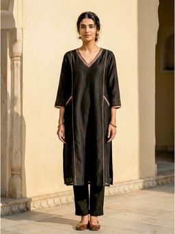 Missprint - Black Embroidered Silk Chanderi Kurta with Pant