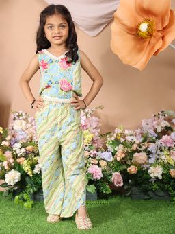 Lil Pitaara - Girls Green Cotton V-Neck Co-Ord Set