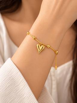VIRAASI - Gold-Toned Heart Charm Beaded Bracelet
