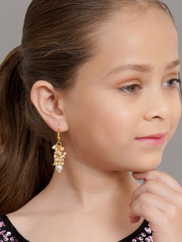 Ruby Raang Studio - White Pearl Earrings