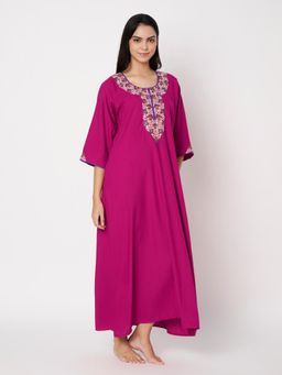 KOI SLEEPWEAR - Pink Flower Line Embroidered Three Fourth Sleeves Nighty