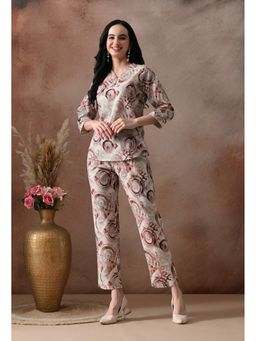 KIZA - Women Printed Burgundy Kurta With Trousers