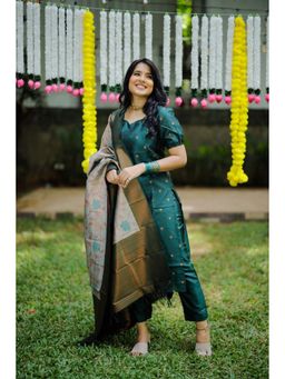 Kedar Fab - Women Art Silk Green Motif Kurta With Pant & Dupatta