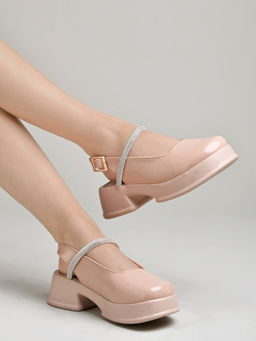 Shoetopia - Round Toe Peach Heels For Girls