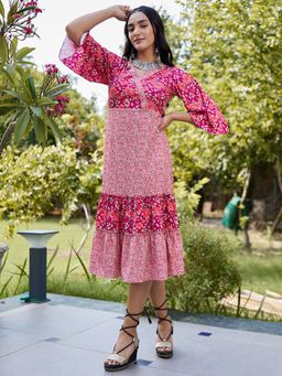 AAREIN - Pink Three-Quarter Sleeves V-Neck Floral Printed Casual Dress