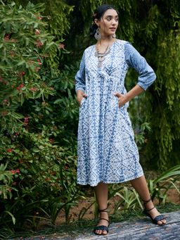 AAREIN - Blue V-Neck Printed Dress