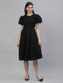 AAREIN - Black Round Neck Solid Casual Dress