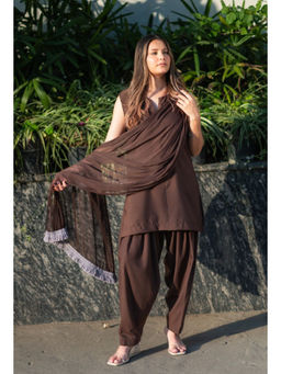 RANGREZA ETHNIC - Mocha Farsi Kurta & Salwar With Dupatta (Set of 3)