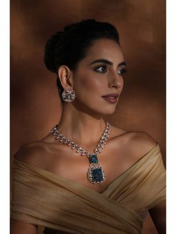 SWABHIMANN - Thuza Sapphire Polki Pendant Necklace Set
