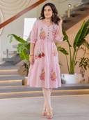 Pink color option, Currently selected