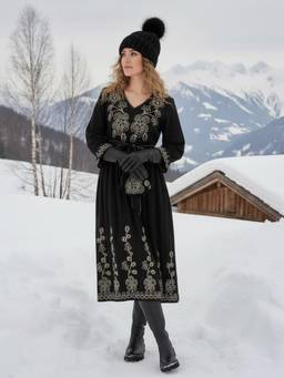 ZUMMER - Women Black Cotton Dress with Belt