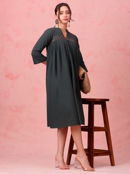 Vbuyz - Mehendi Green Solid A-Line Cotton Flex Dress