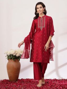 Nayam by lakshita - Zari Embroidered Straight Silk Kurta and Palazzo with Dupatta (Set of 3)