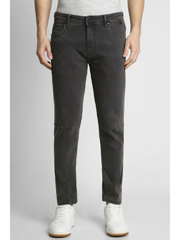 Peter England - Men Black Dark Wash Classic Tapered Jeans
