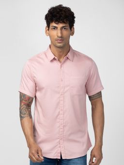 Spykar - Men Dusty Pink Cotton Slim Fit Plain Shirt