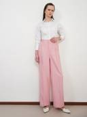 Pink color option, Currently selected