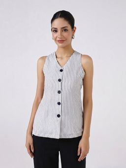 Powersutra - Women White Sleeveless Top